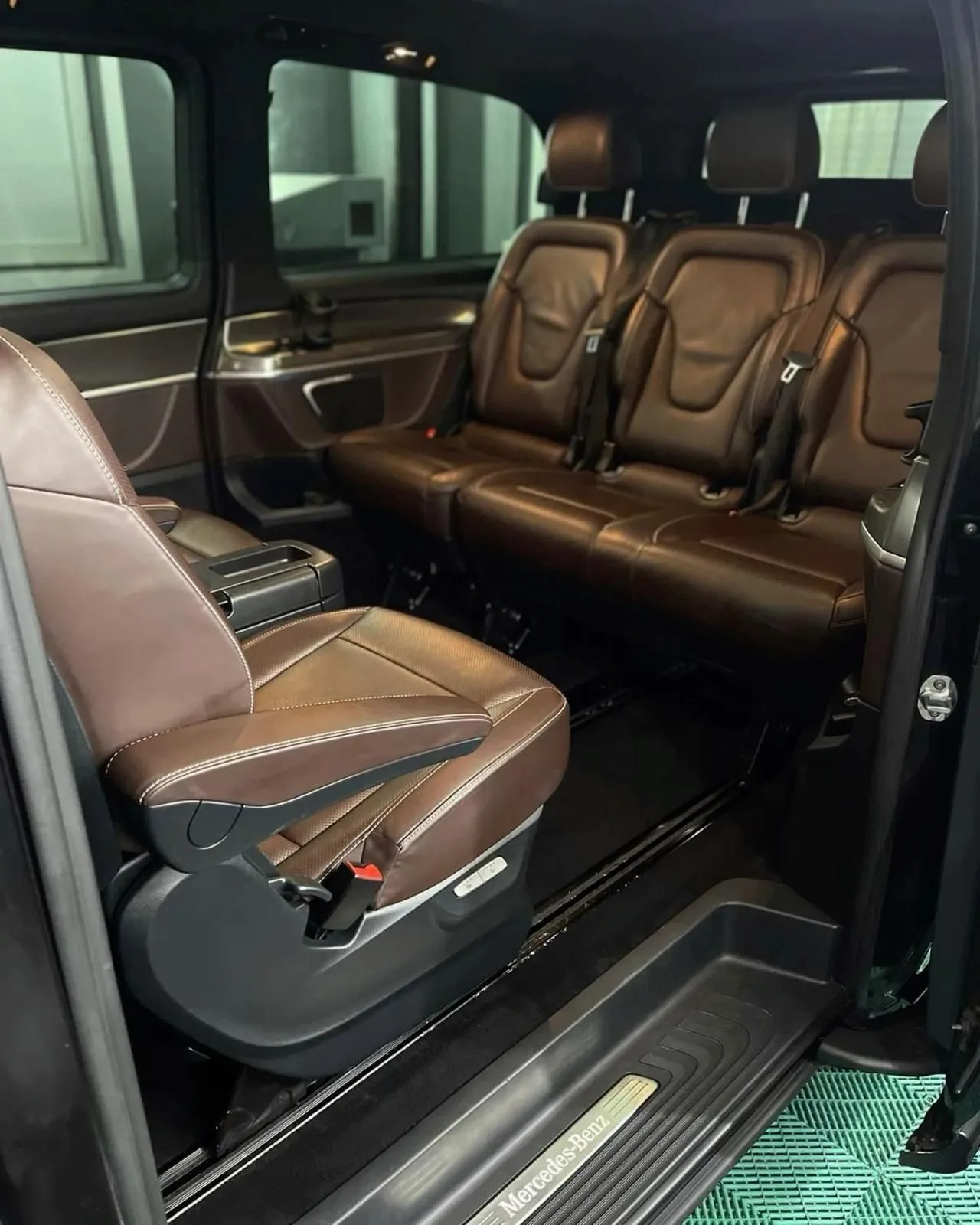 Mercedes V-Class Interior