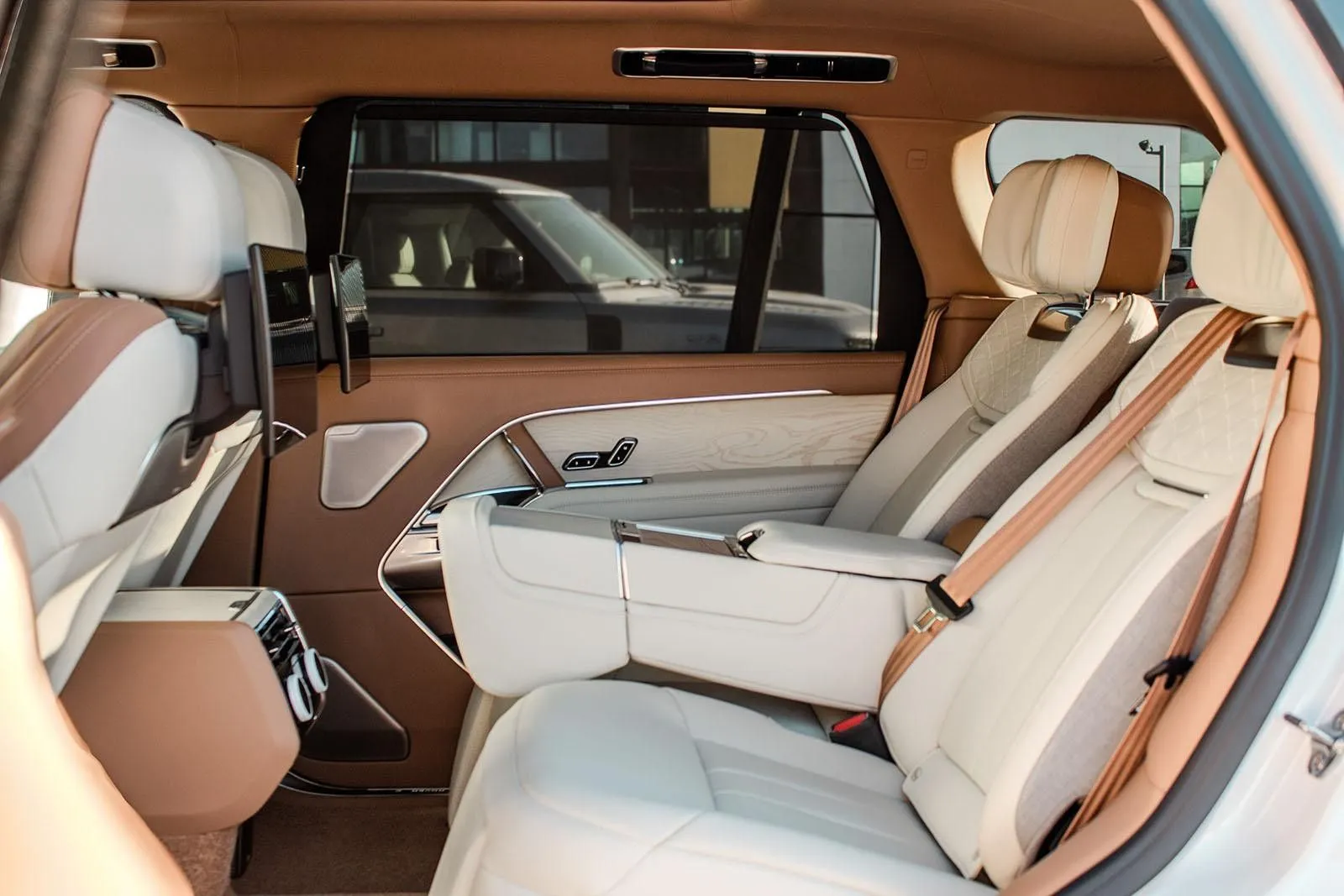 Range Rover Vogue Exterior