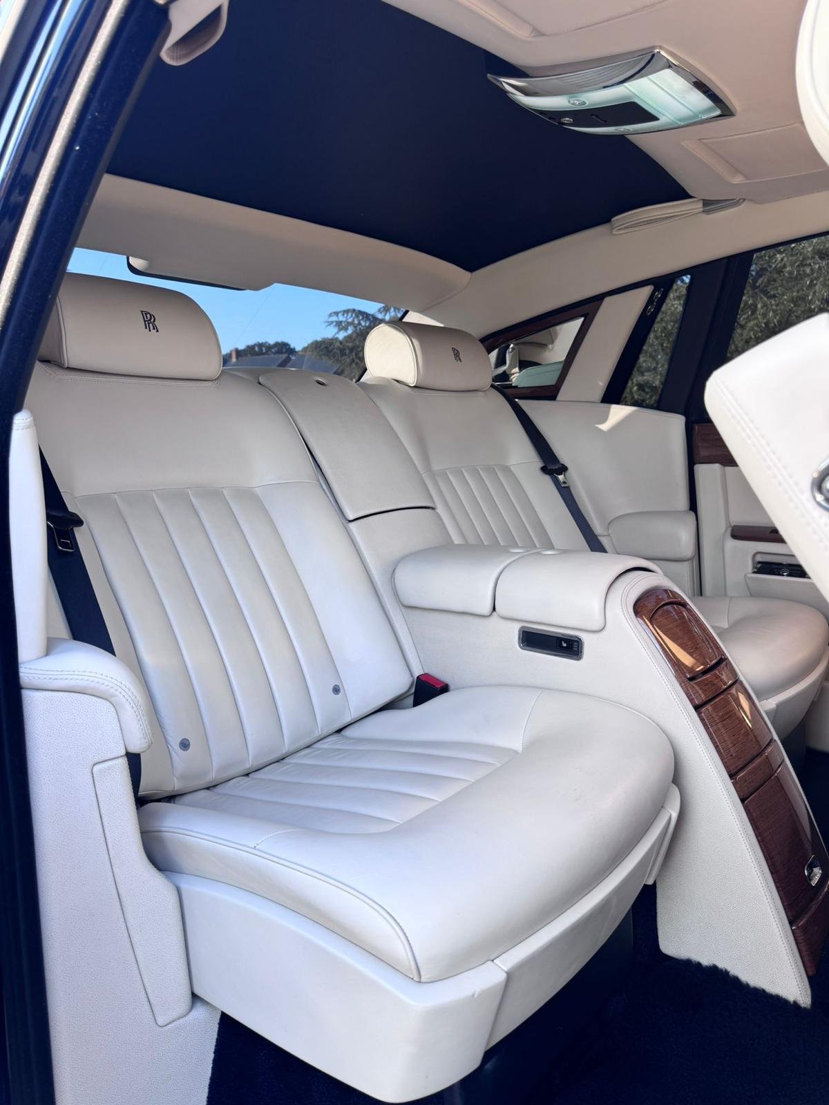 Rolls-Royce Phantom Exterior